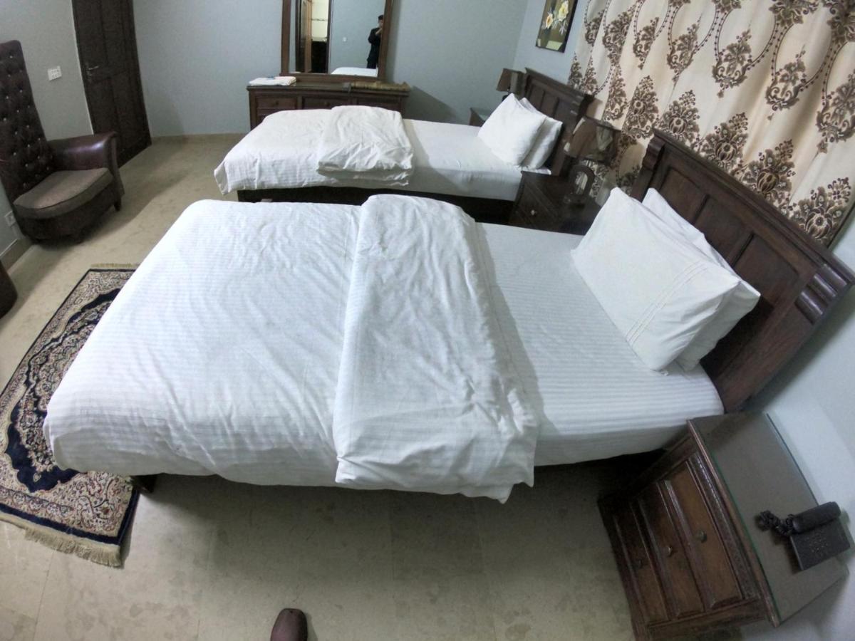 Seaview Guest House Karachi Exterior photo