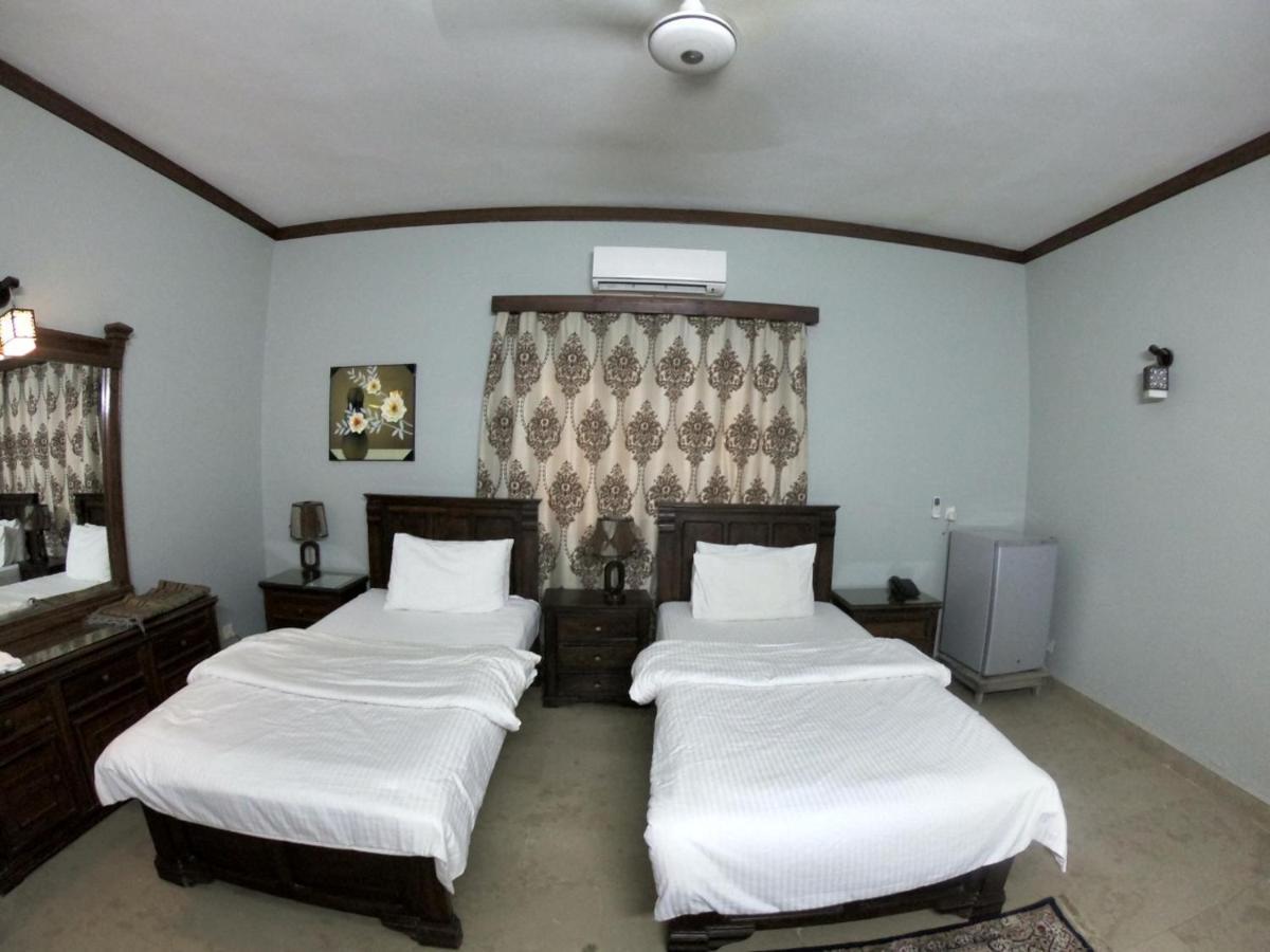 Seaview Guest House Karachi Exterior photo