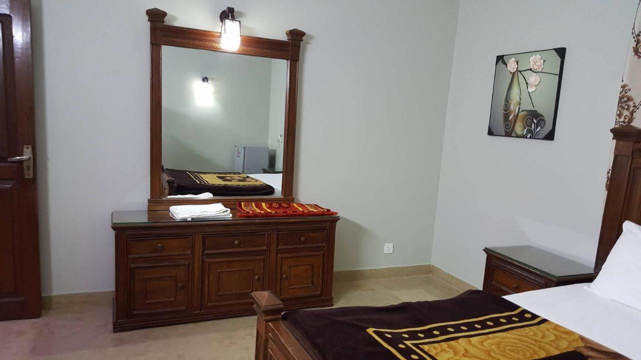Seaview Guest House Karachi Exterior photo